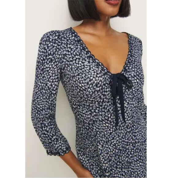 Reformation Posey Dress 10 - Picture 4 of 9